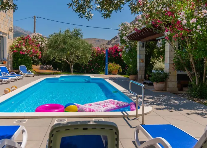 Dominus - By Guide * 斯普利特