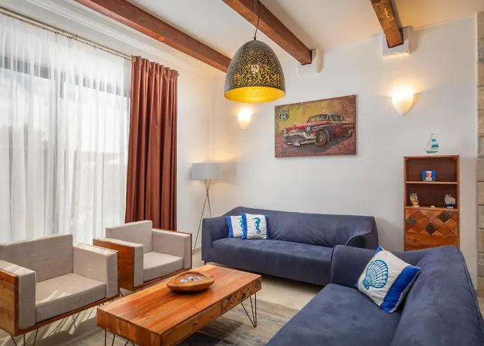 别墅 Dominus - By Guide