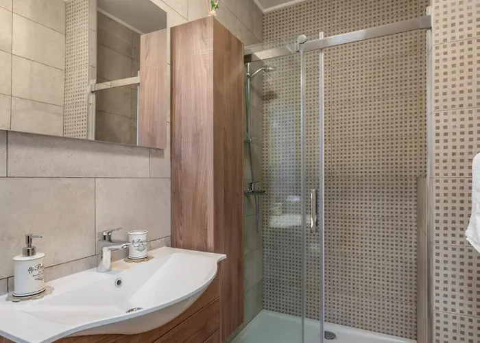 Dominus - By Guide *